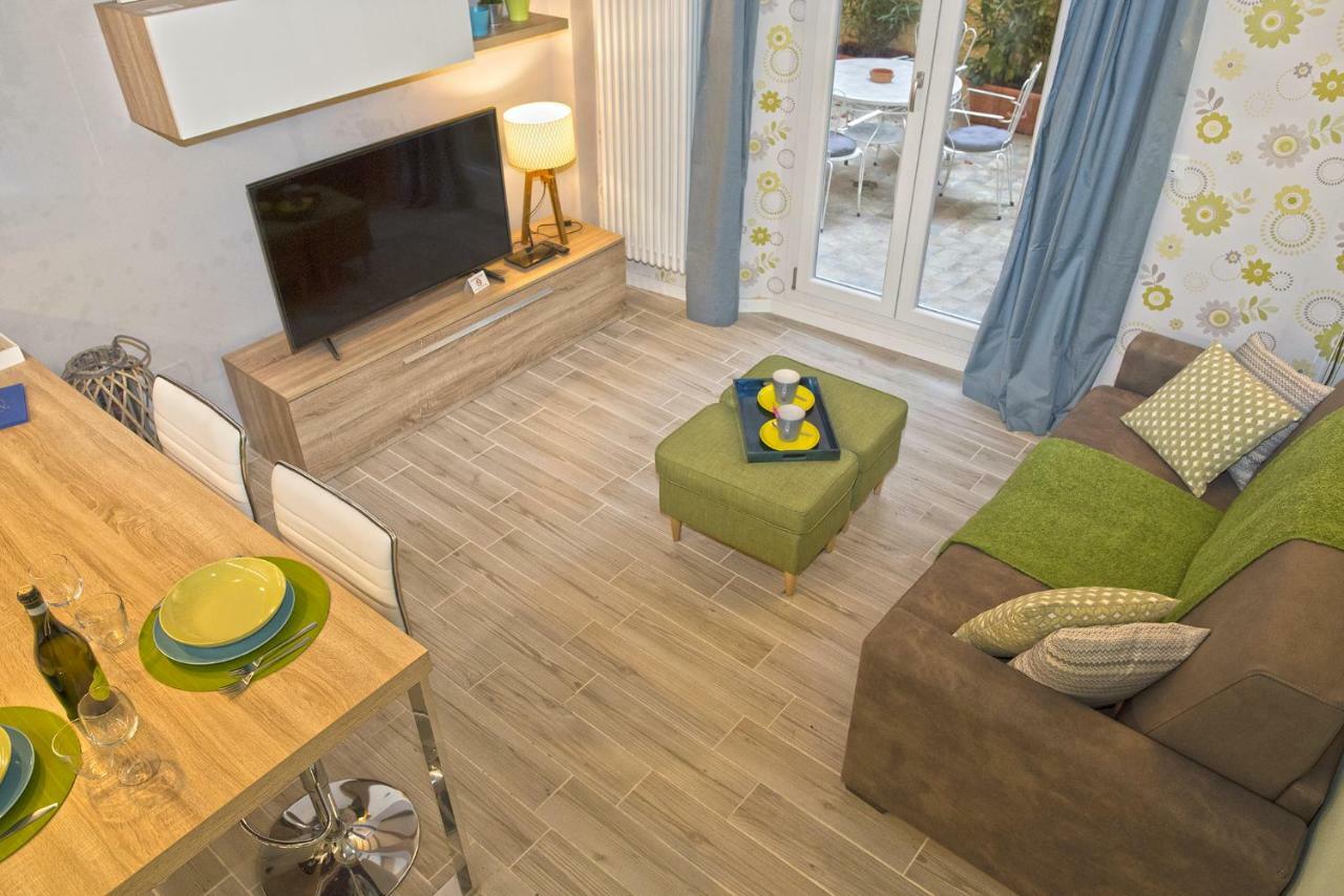 Borgonuovo Apartments بولونيا المظهر الخارجي الصورة