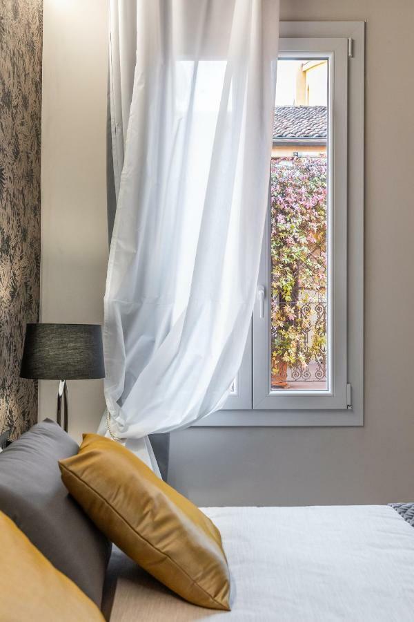 Borgonuovo Apartments بولونيا المظهر الخارجي الصورة